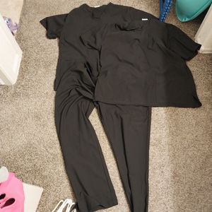 HPI- 3 for 1 Black scrubs (xl)